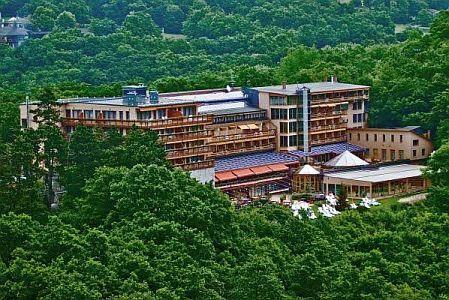 Silvanus Hotel panorámás hotelszoba Visegrádon 42 km-re Budapesttől