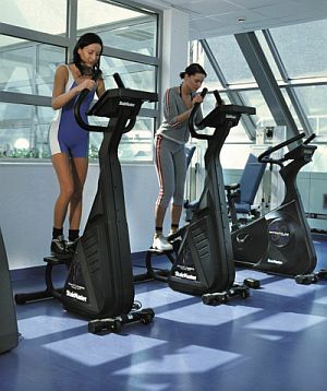 Termál Wellness hotel Helia - edzőterem - wellness hétvége a Hélia hotelben Budapesten - Fitness és wellness szolgáltatás